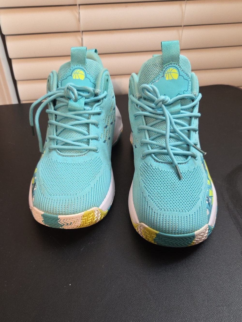 Source Unknown Aqua Teal Athletic Sneakers with Yellow Accents